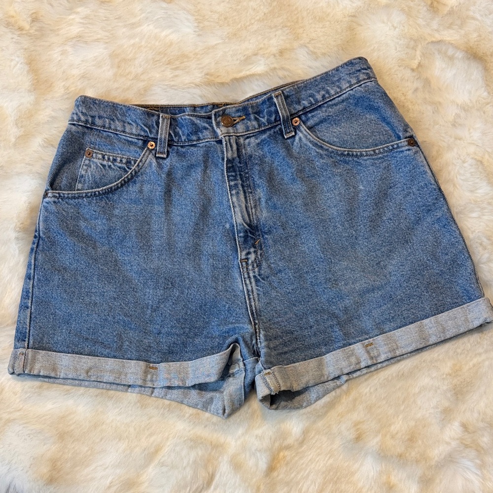 Levi’s Vintage 954 ultra high rise mom shorts cuffed hem
